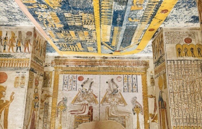 5 Day Cairo Luxor and Aswan Tour: Pyramids, Abu Simbel & Karnak