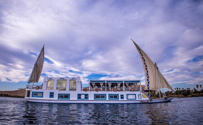 7 Days Cairo & Dahabiya Cruise From Australia