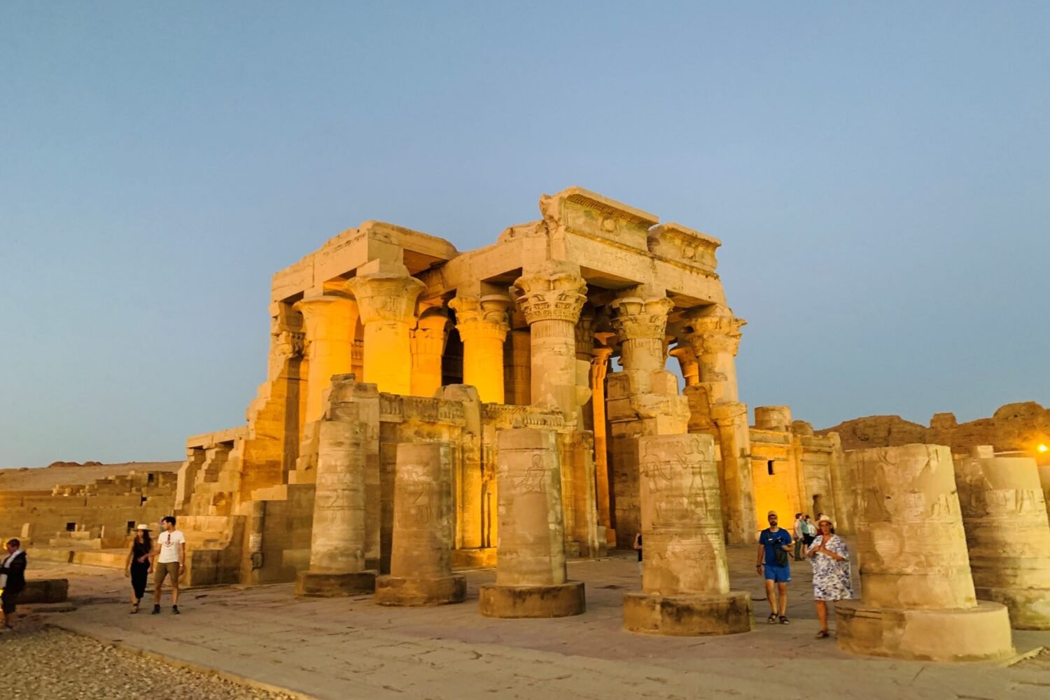 9 Day Egypt Budget Tour: Cairo, Alexandria, Luxor And Aswan