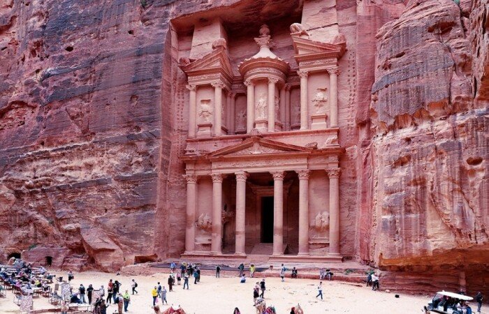 Classic 10 Day Egypt & Jordan Tour Package With Nile Cruise