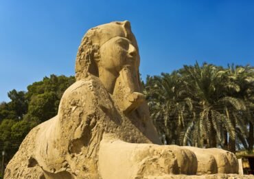 Tour To Giza Pyramids, Sphinx, Saqqara And Memphis