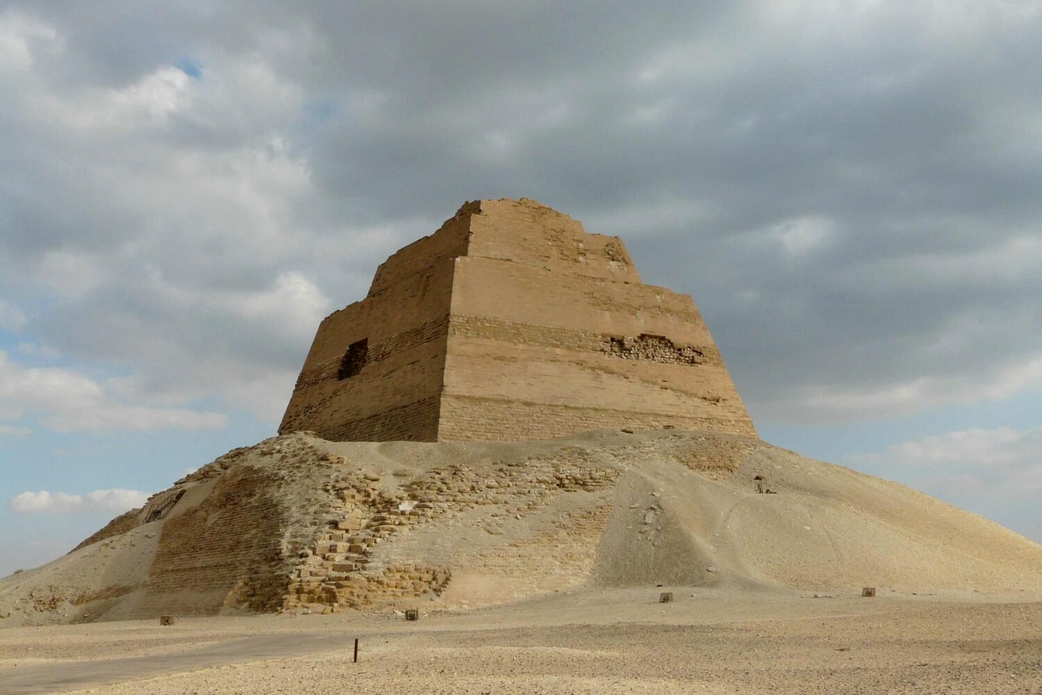 The Hidden Pyramids Of Meidum, Hawara, And Lahun Tour