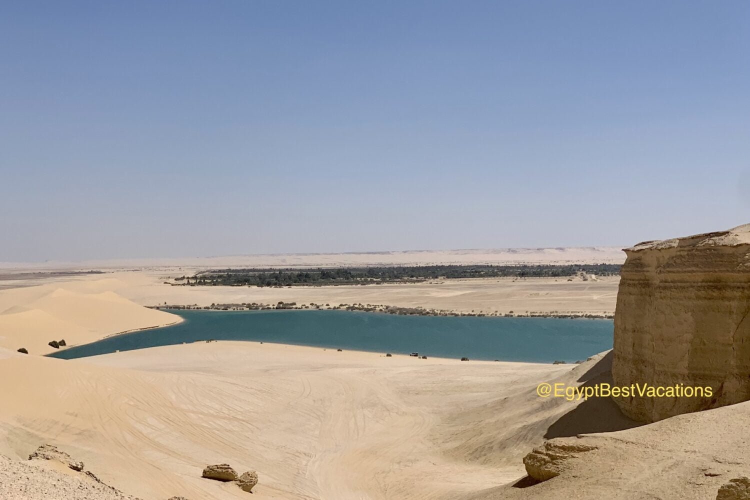 Tour To Wadi El-Hitan And Magic Lake From Cairo