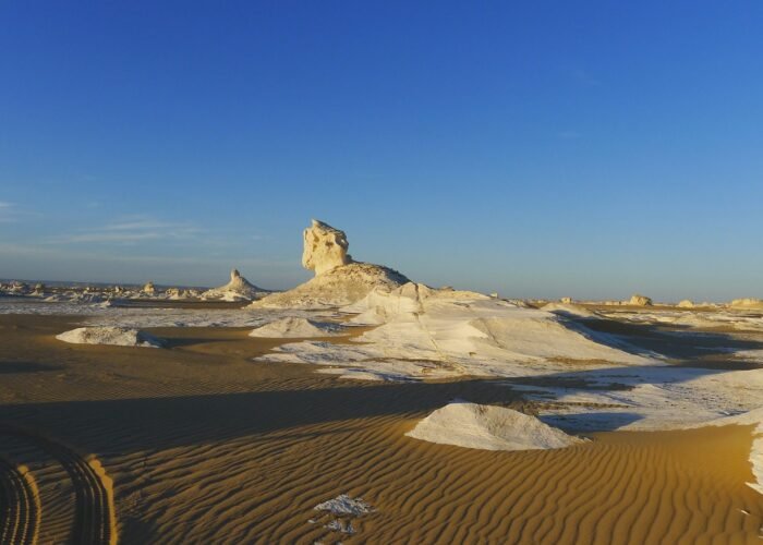 White Desert Expedition: A 3-Day Tour From Cairo