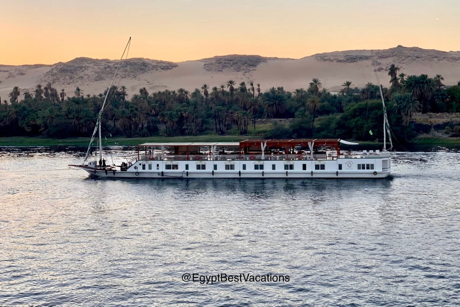 6-Day Cairo & Dahabiya Nile Cruise Tour From Netherlands