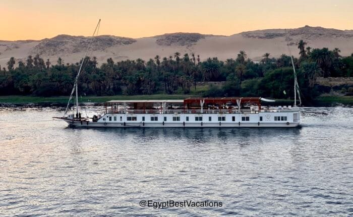 6-Day Cairo & Dahabiya Nile Cruise Tour From Netherlands