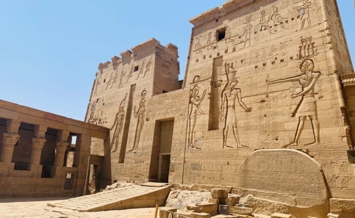 Egypt 4-Day King Khafre Tour From UAE & Arabian Gulf