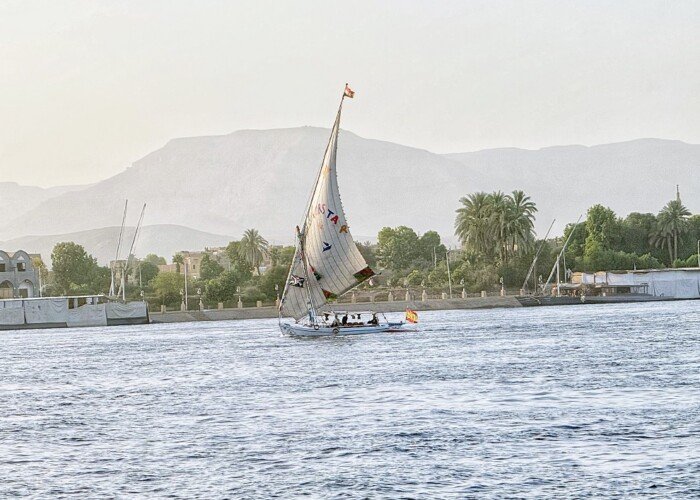 12 Day Egypt Tour by Felucca: Pyramids, Two Nights Under Sail & the Red Sea