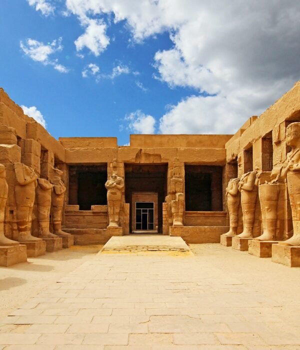 5-Day Egypt Luxury Solo Traveler Tour To Cairo, Luxor & Alexandria