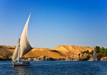 16-Day Egypt Adventure Pyramids, Beaches, Felucca & White Desert