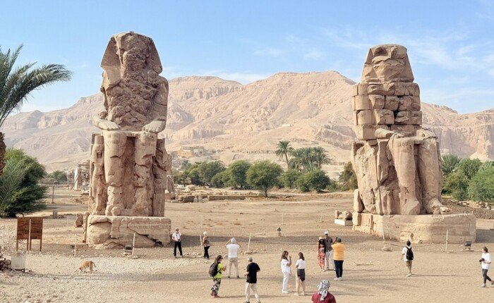 16-Day Egypt Adventure Tour: Pyramids, Beaches, Felucca & White Desert