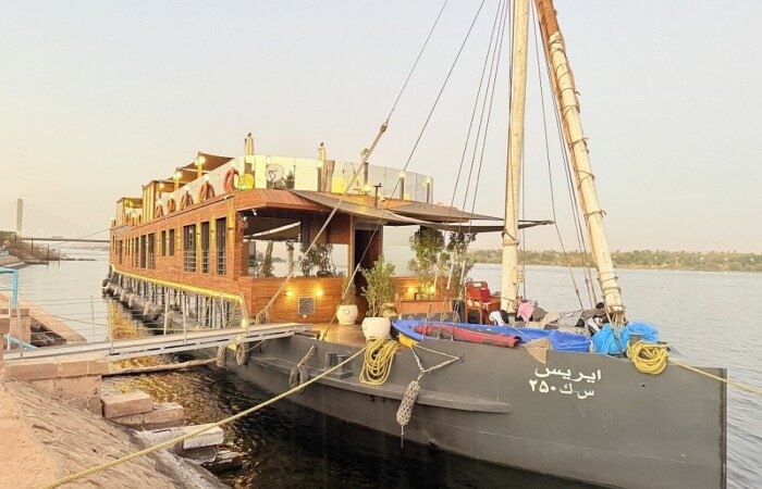 Egypt 17-day Solo Adventure: Pyramids, Dahabiya, Red Sea & White Desert