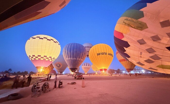 19 Day Egypt Tour: Pyramids, Dahabiya, Red Sea & White Desert
