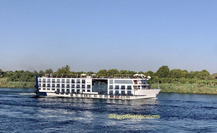 4 Night Nile Cruise for Women from Luxor to Aswan