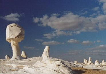 2-Day White Desert Adventure From Hurghada