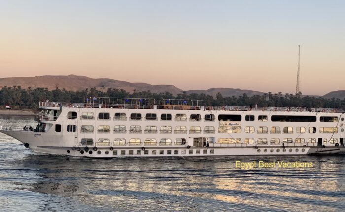 3 Night Aswan Luxor Christmas Nile Cruise For Singles