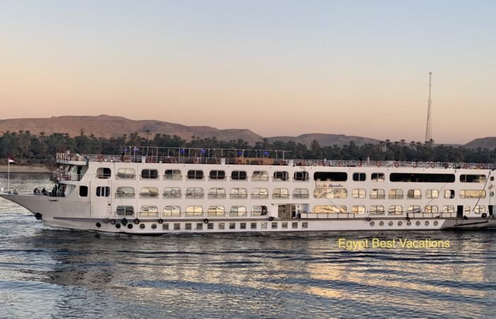 3 Night Aswan Luxor Christmas Nile Cruise For Singles