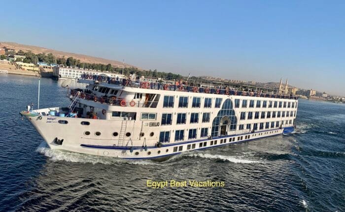 7-Night Nile Cruise Christmas Tour