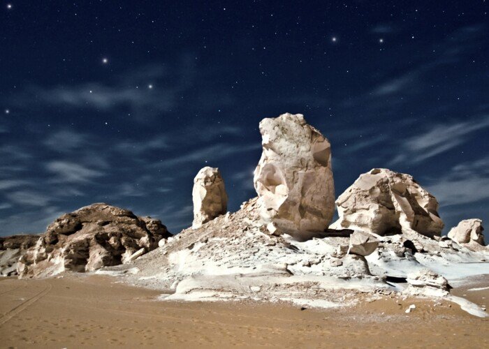 4 Day Cairo & White Desert Easter Adventure