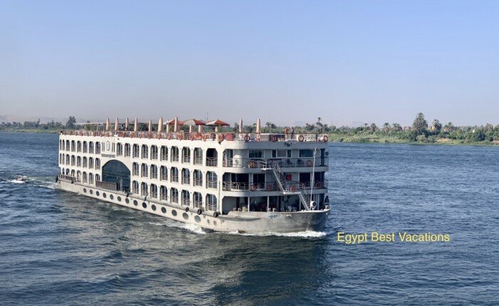4 Nights Luxor to Aswan Nile Cruise from South Africa