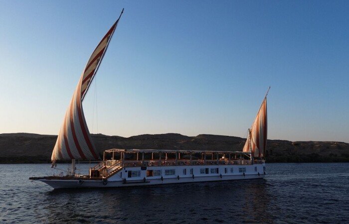 7 Day Egypt Luxury Tour With Dahabiya Nile Cruise