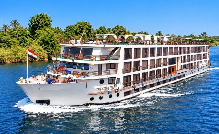 MS Nile Dolphin Nile Cruise: 3, 4 & 7 Nights Between Aswan and Luxor